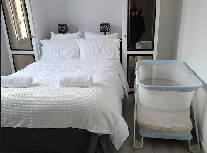 4 A Proche De 15 Mn, Monaco 20 Mn Et L'italie 30 Mn 2 Et 2 Prives Et Independants Гостевой дом